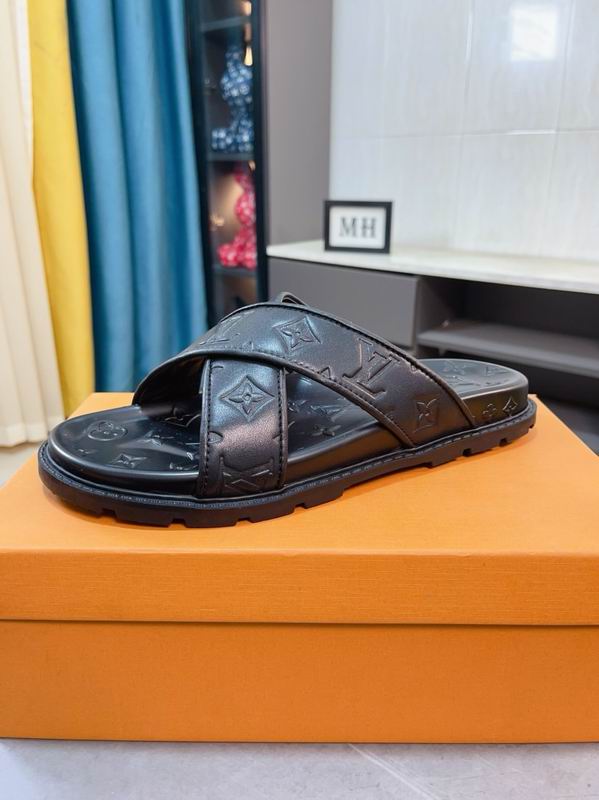 Louis Vuitton Slippers Mens ID:20250512-275